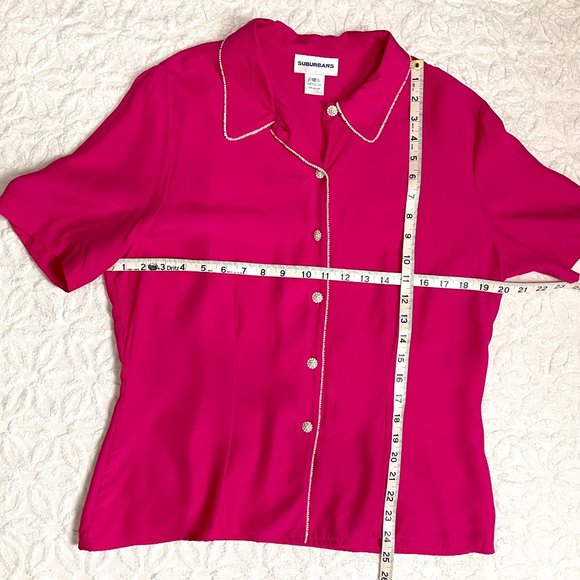 Vintage 80s Fuchsia Blouse by Suburbans – Pearl Cluster Buttons, Beaded Trim - Picture 8 of 8